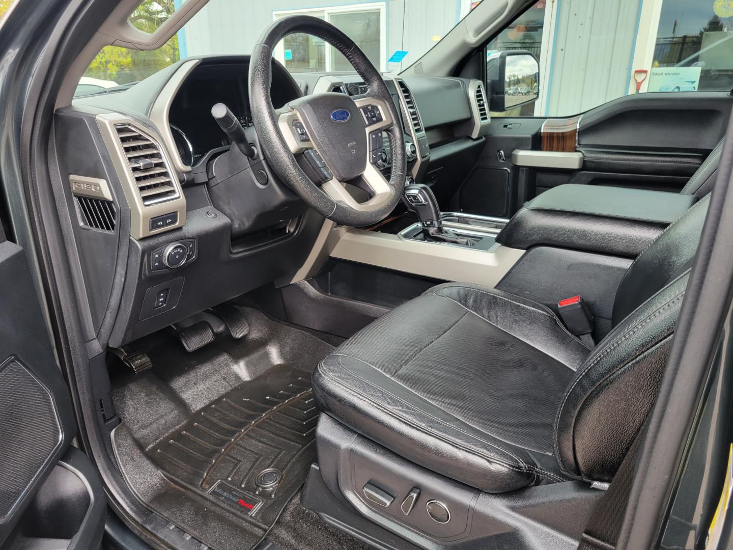 2015 Green /Black Ford F-150 Lariat (1FTEW1EF7FF) with an 5.0L V8 engine, 6 Speed Automatic transmission, located at 450 N Russell, Missoula, MT, 59801, (406) 543-6600, 46.874496, -114.017433 - Photo#14